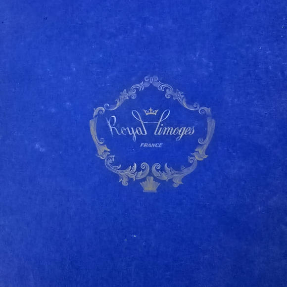 Limoges Colorful Decorative Plate with Nativity Scene 3 Wise MEN - Picture 4 of 4